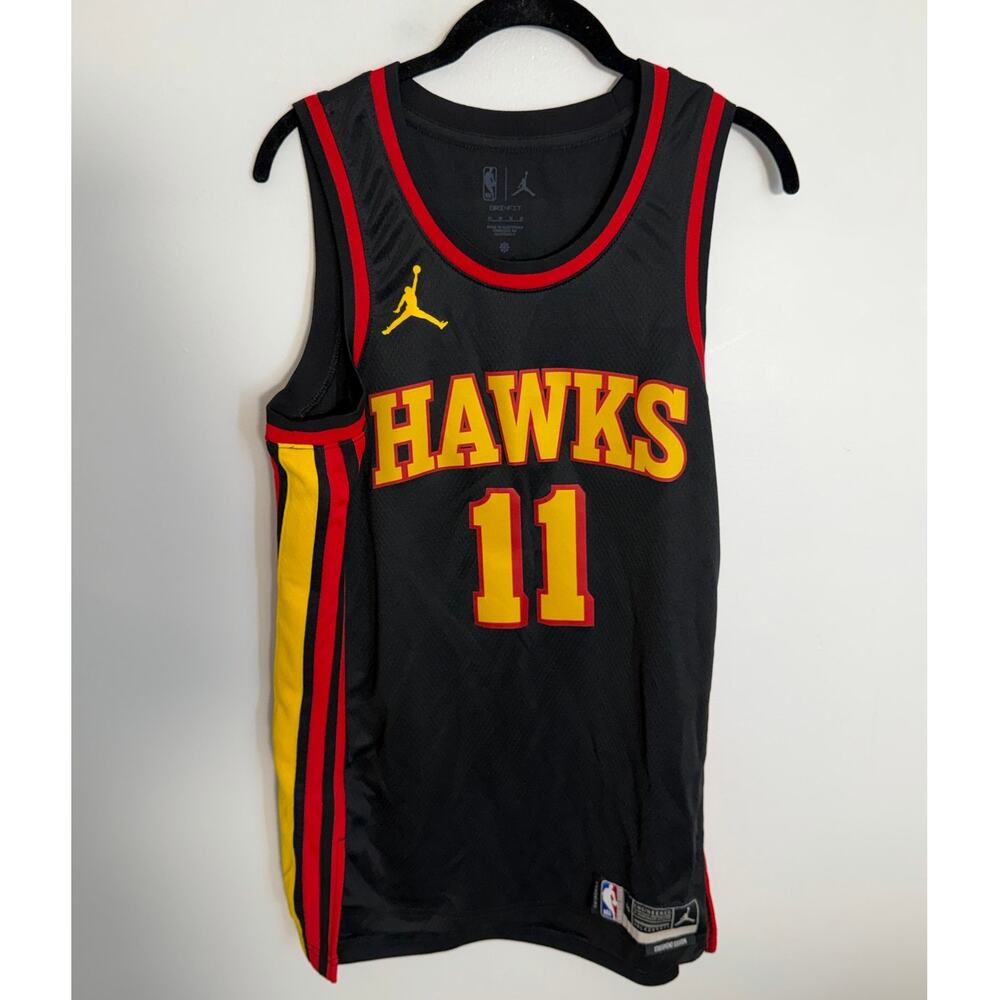Atlanta Hawks Trae Young Statement Edition Swingman Jersey